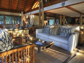 Camp Savuti Hotel Exterior photo
